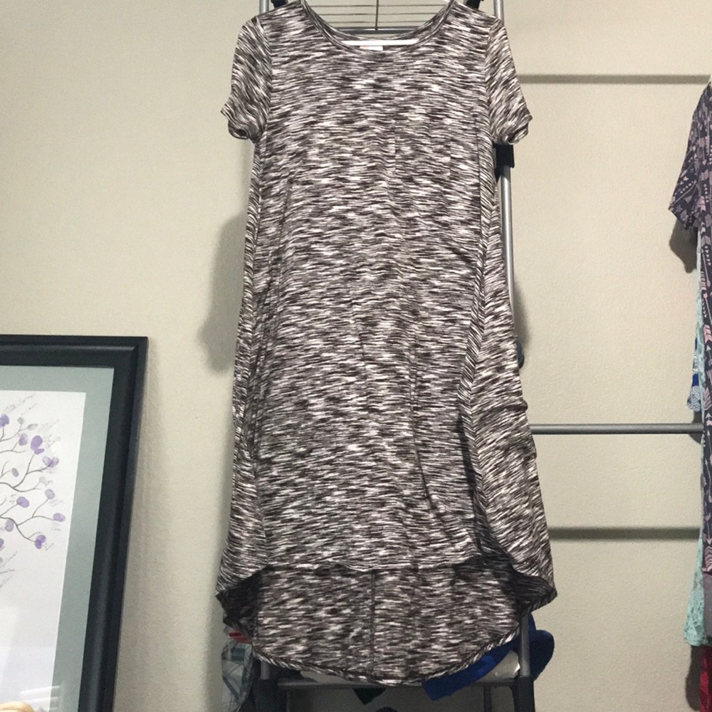 XS LULAROE CARLY